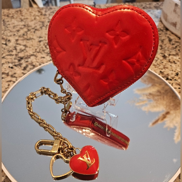🔥 Louis Vuitton ❤️ Limited-Edition Vernis Coin Pouch - Picture 3 of 10